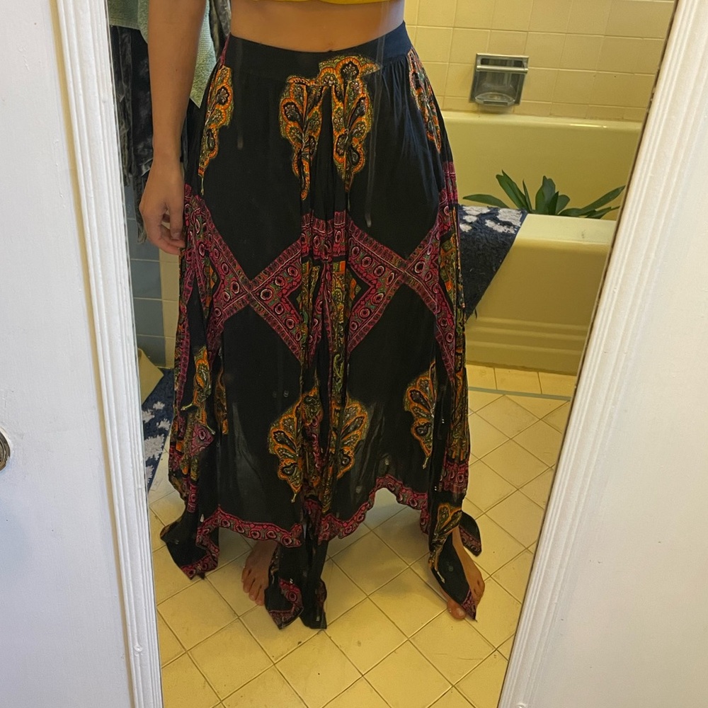 Free people Black purple pink boho tribal maxi handkerchief skirt size XS